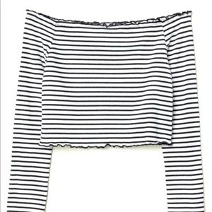 H&M Striped Long Sleeve Crop Top